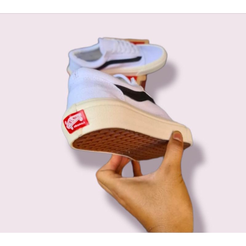 SEPATU VANSS OLDSKUL FULL WHITE LIS HITAM OG WAFLE DT BNIB MADE IN CHINA PREMIUM IMPORT SEPATU PRIA SEPATU WANITA