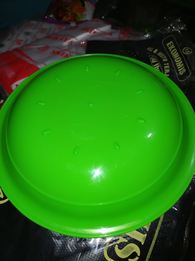 Piring Plastik Polos