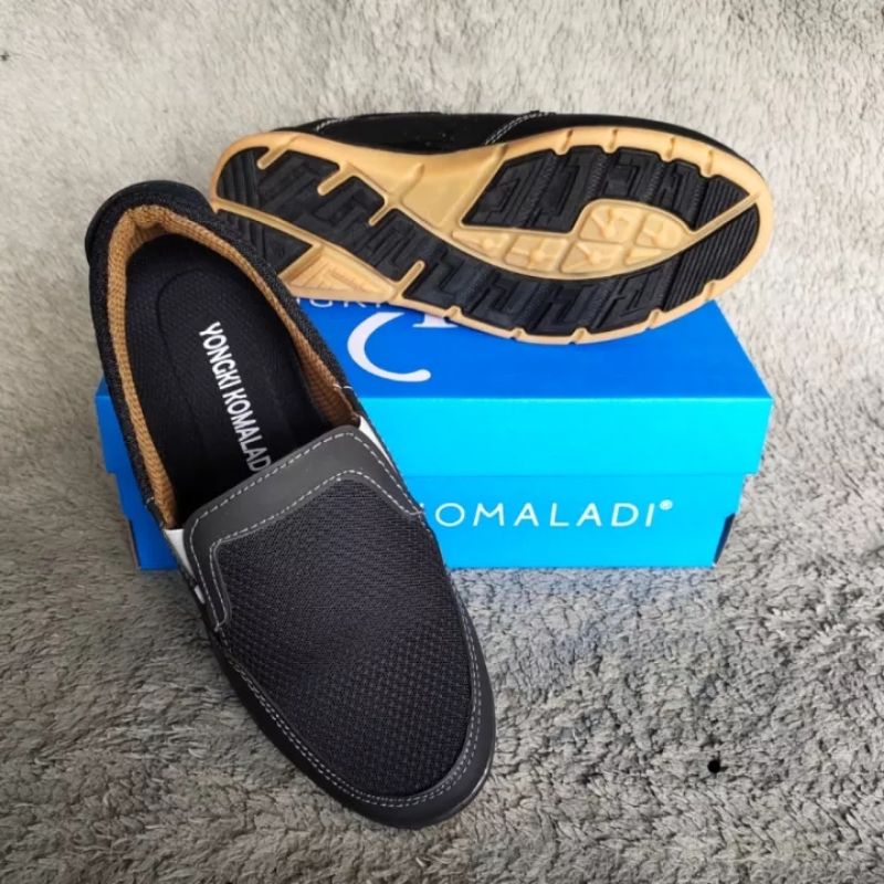 Diskon!!! Yongki Komaladi sepatu casual pria