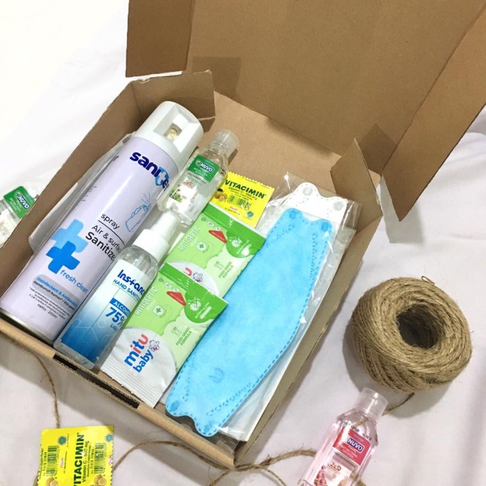 

HAMPERS PAKET ISOMAN NEW NORMAL COVID GIFT ISOMAN GIFT SOUVERNIR GIFT - STAY SAFE - BARU