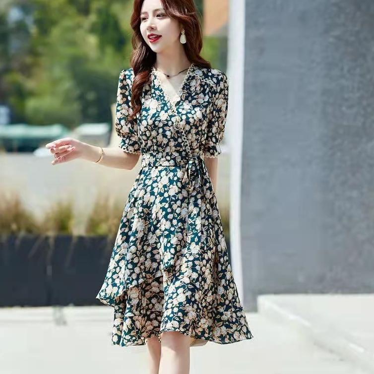 Special Price.. dress bunga/dress bunga korea/2022 baru gaun sifon bunga kecil V-neck seksi mid-leng