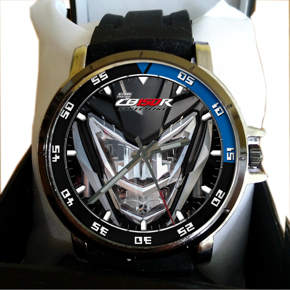 Jam Tangan Custom Honda CB 150 R headlamp2