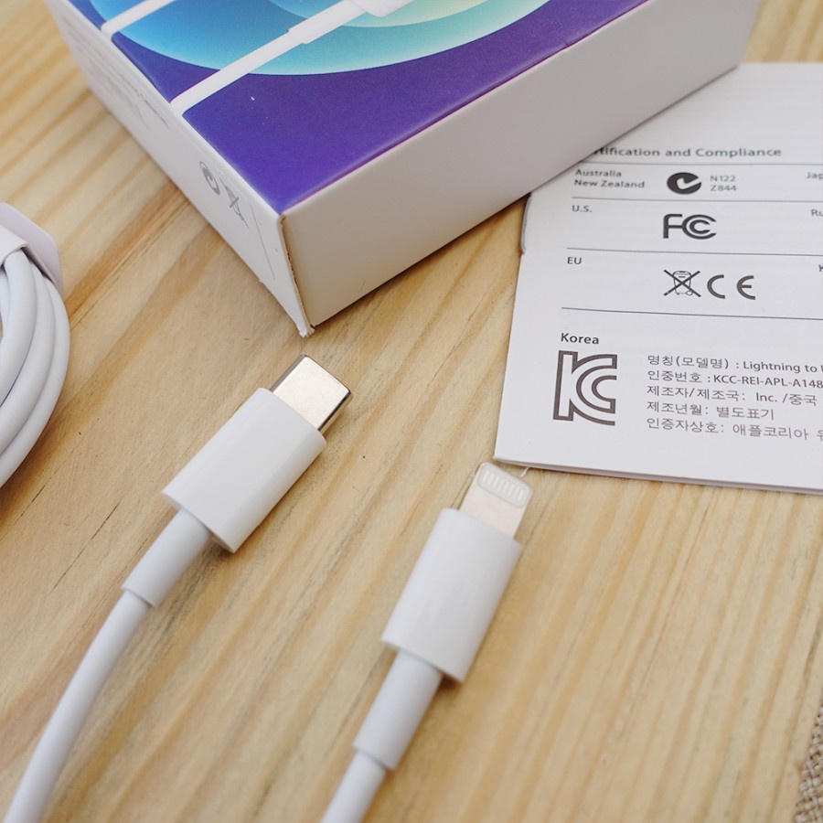 KABEL CHARGER TYPE C TO LIGHTNING KABEL DATA TYPE-C TO IPHONE