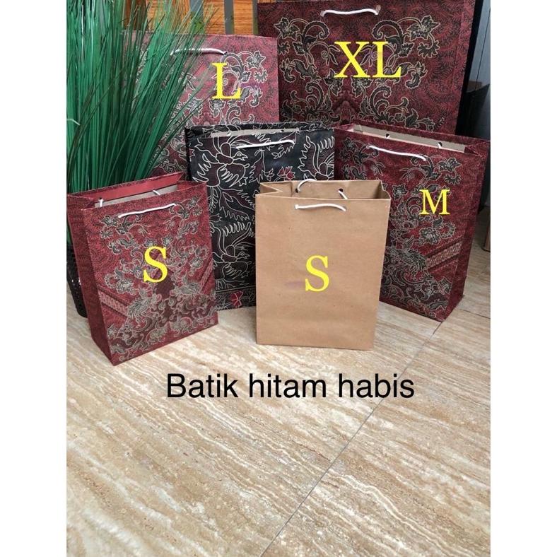 

[Harga 12 Pcs] Xl Paper Bag / Paperbag Batik - Polos Grosir / Lusinan Ukuran Xl / Kantong Hadiah