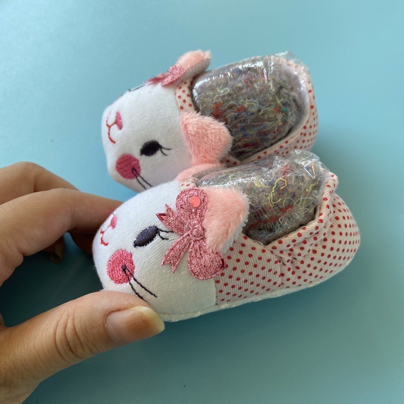 Sepatu Baby Premium Anti Slip Kitty