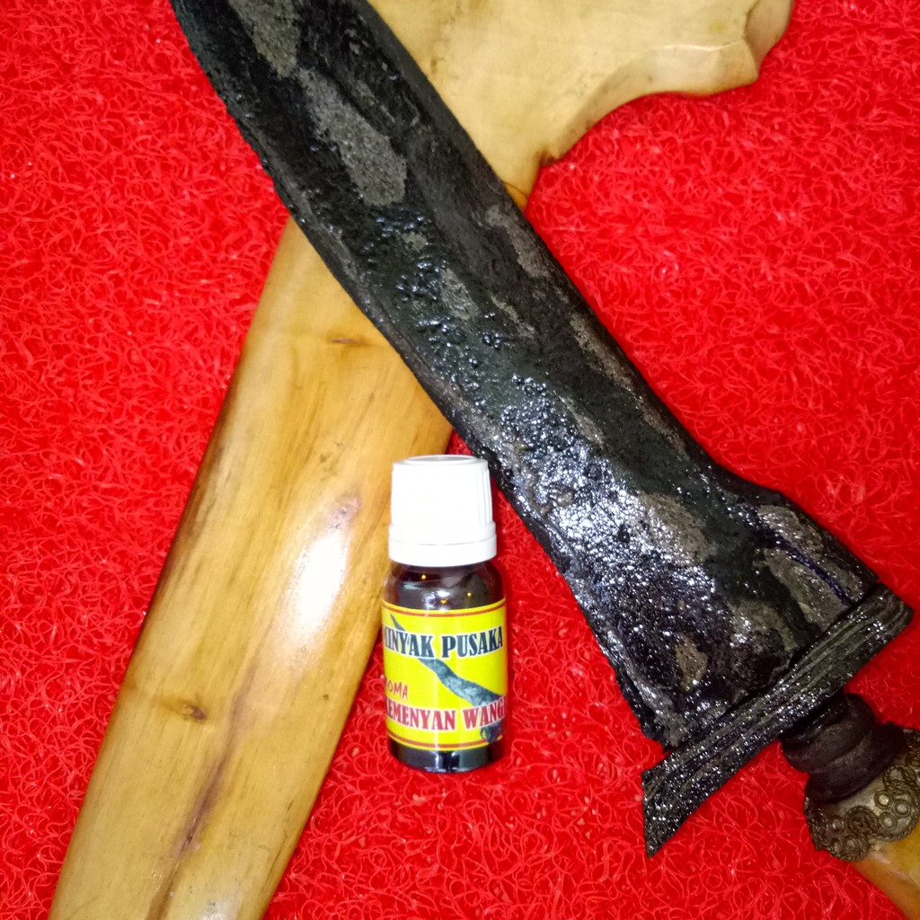 Minyak pusaka aroma wangi kemenyan