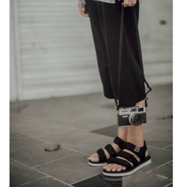 Sandal Runo Project Derawan Black