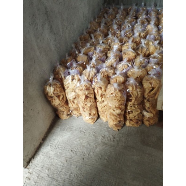 

Keripik Pangsit 1kg Daeng Snack untuk Mie, Bakso, dan Cemilan