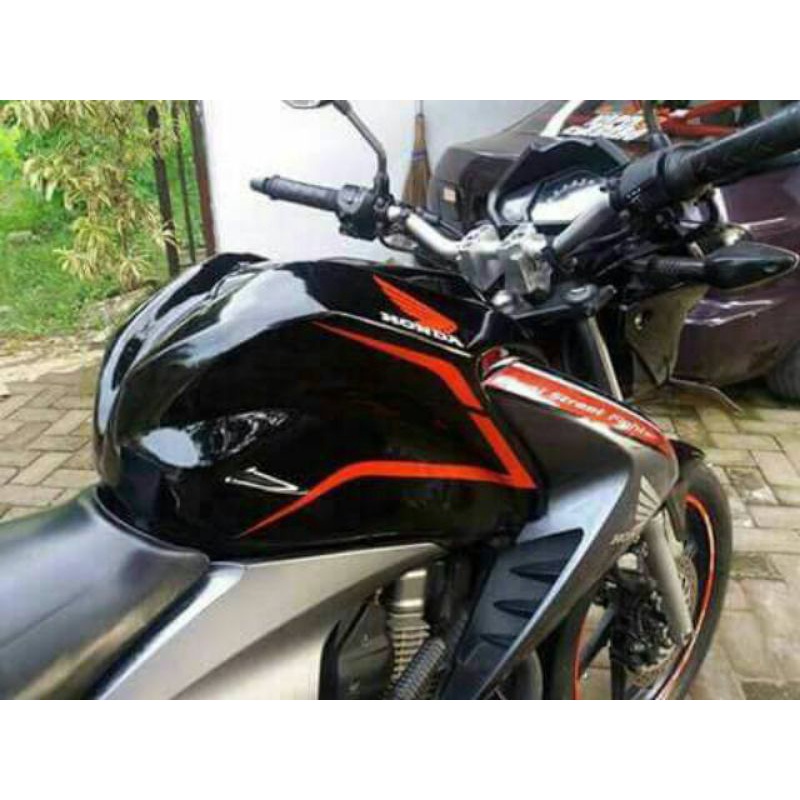 COVER TANGKI HONDA MEGAPRO COVER TANGKI MEGAPRO NEW COVER TANGKI MEGAPRO MONOSHOCK