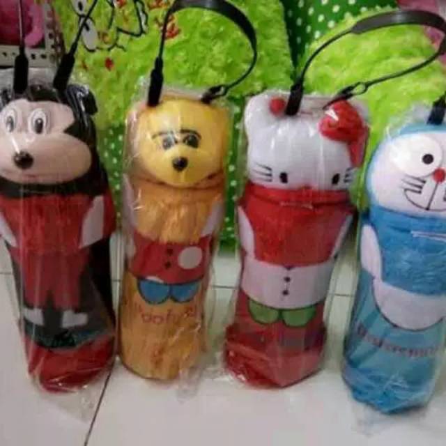 Celengan  karakter boneka