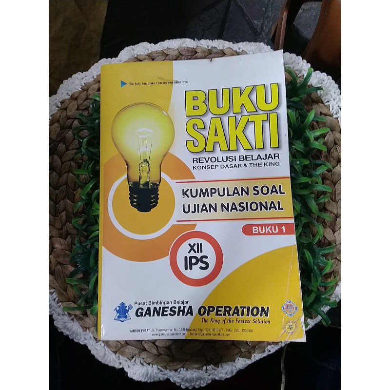 BUKU SAKTI XII IPS (GO)