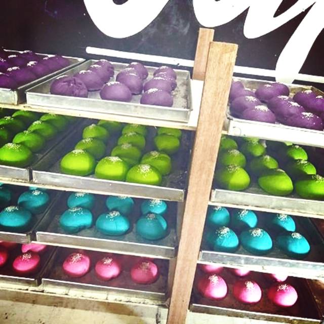 

Roti Yess olahan dari Yess Burger