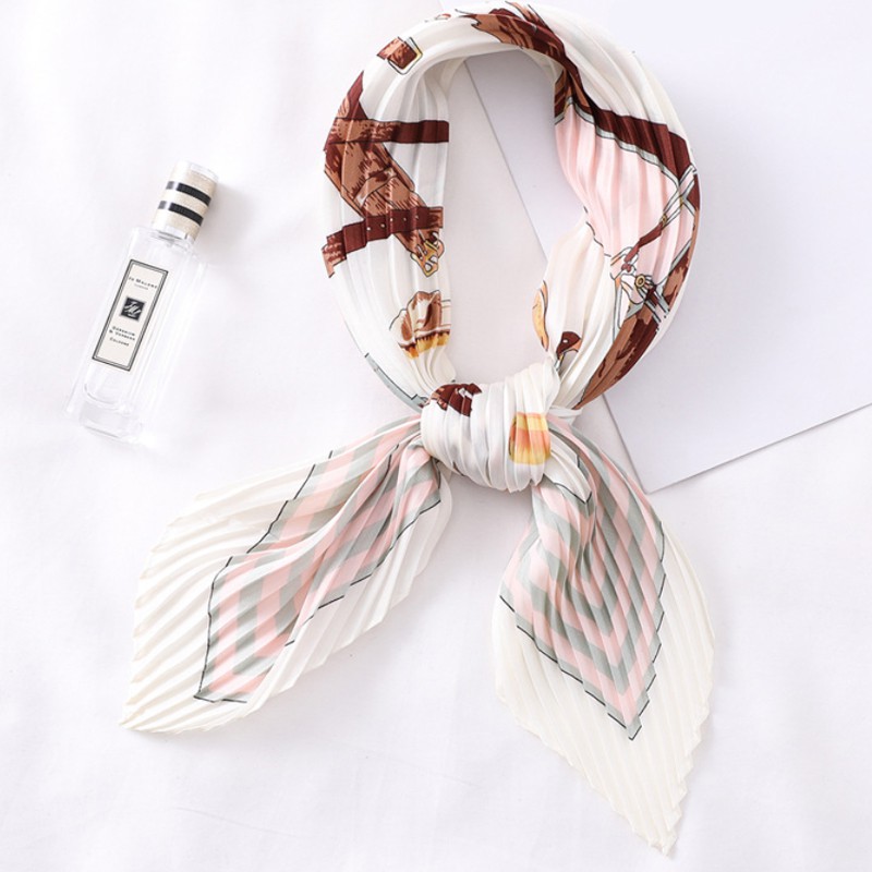 &quot;Heva&quot; 70x70 cm Pleated Pleats Diagonal Scarf, Scarf Leher, Scarf Tas, High Grade Silk Immitation