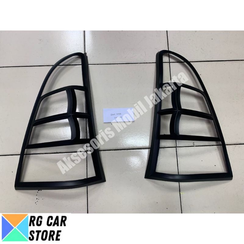 GARNISH LAMPU GRAND INNOVA 2012-2015 HITAM DOFF