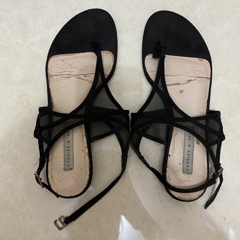 Preloved 100% original authentic Charles and keith cnk murah termurah sepatu sandal flat tali bagus 