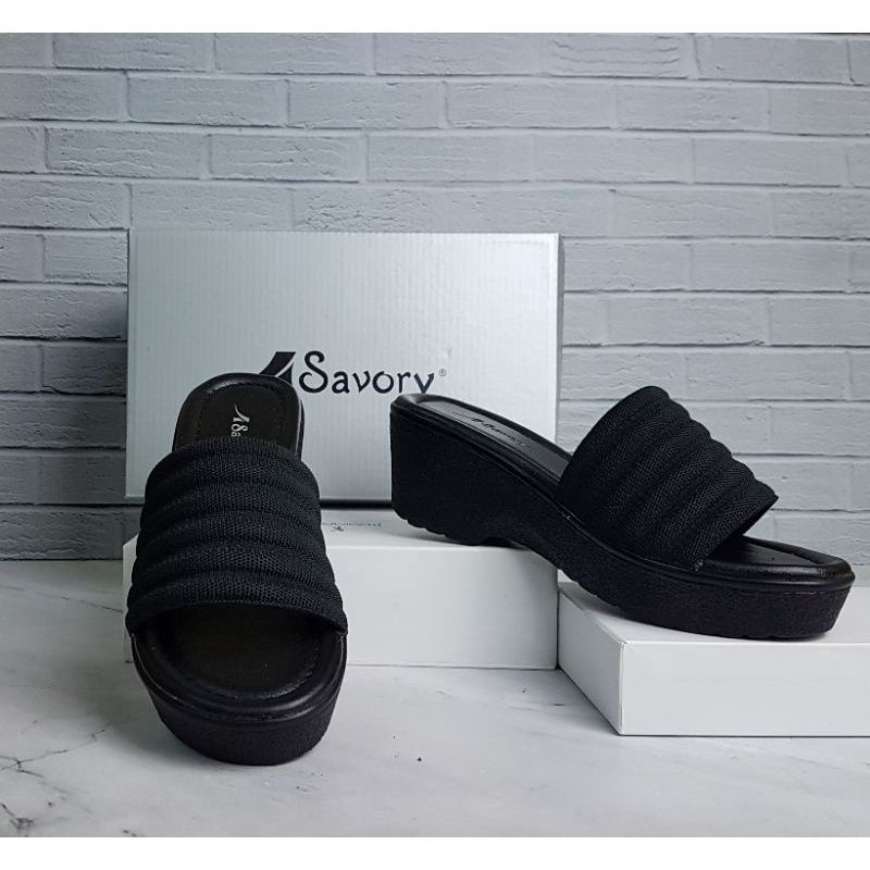 Sandal Savory  HQ 551