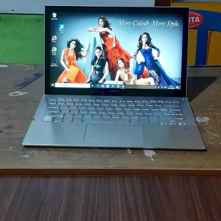Laptop sony vaio Pro core i5 RAM 4GB SSD 256GB bekas second