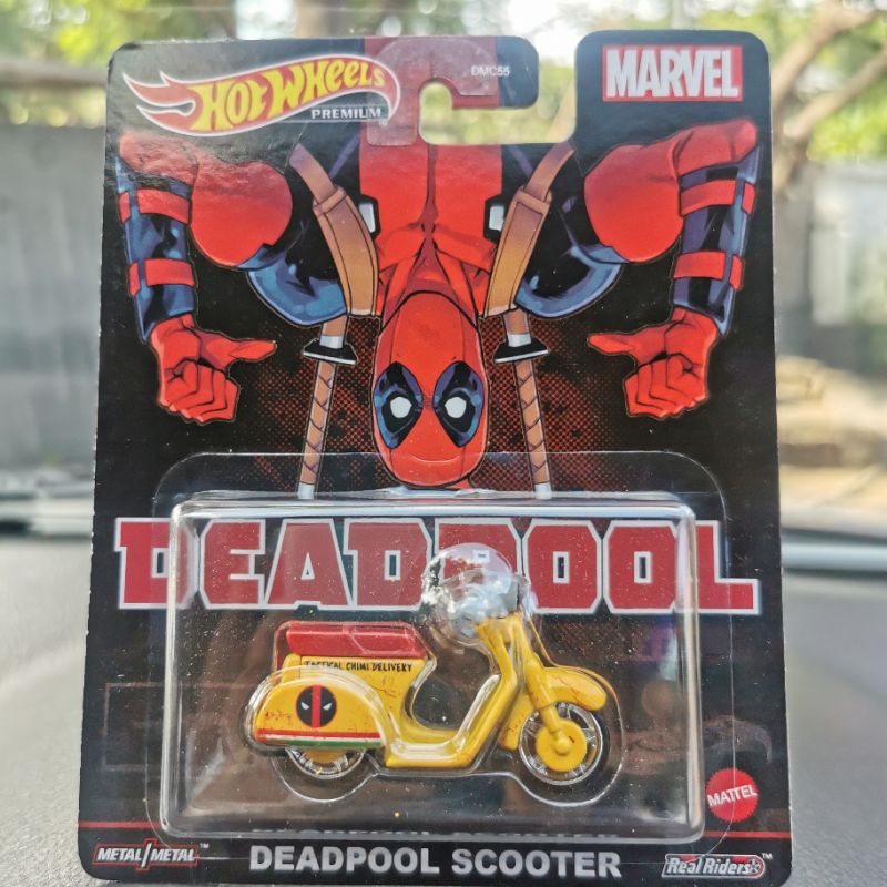 Hot Wheels DEADPOOL SCOOTER red yellow merah kuning Marvel comics retro entertainment