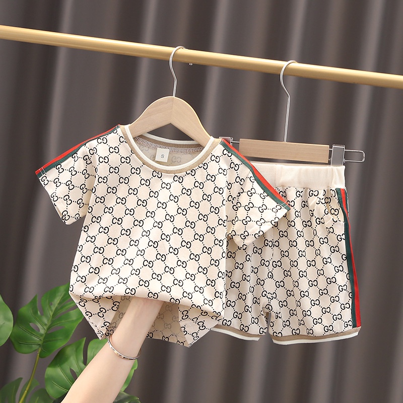 babyfit a- GRACIOUS setelan anak kaus oblong dengan celana pendek import