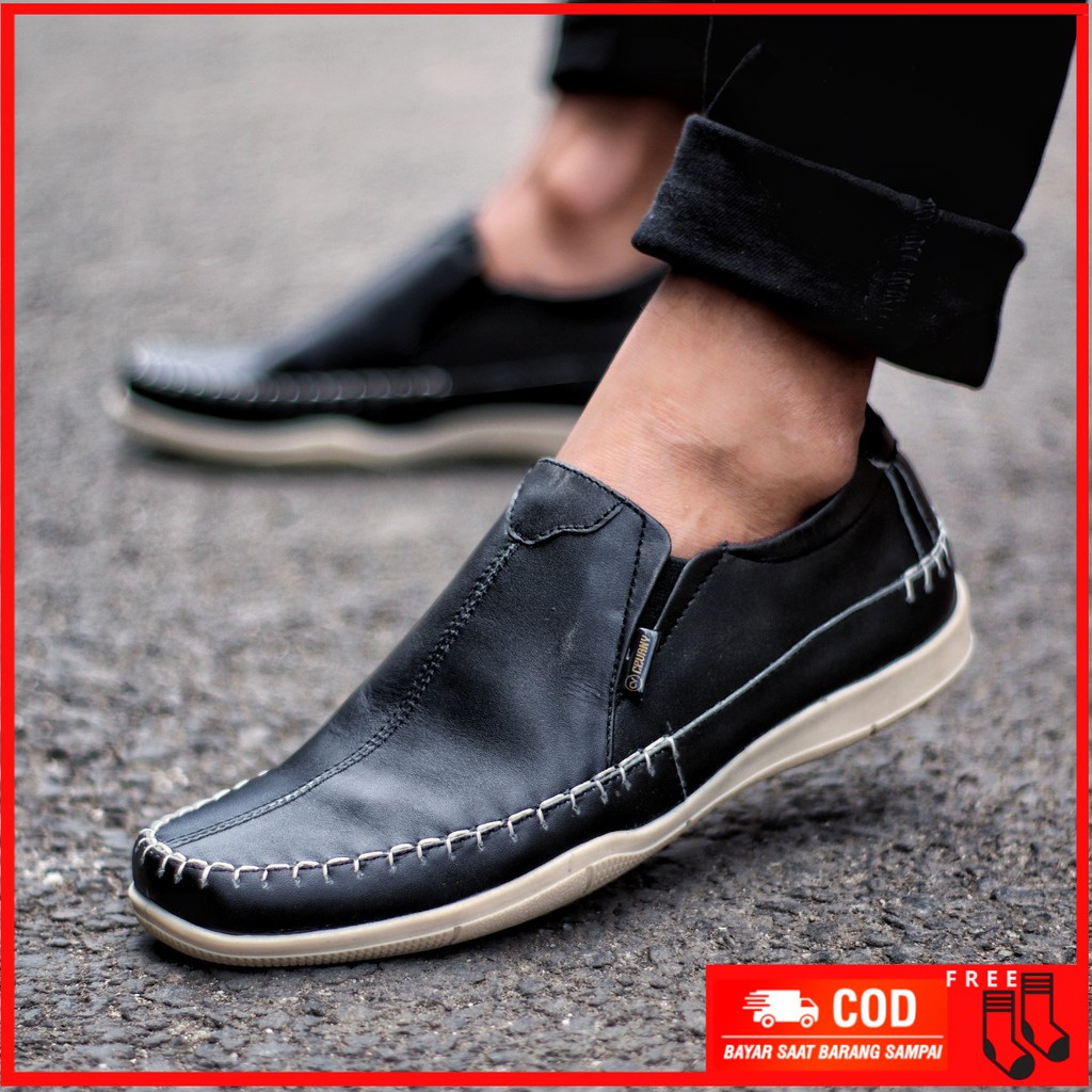 MOLK Sepatu Slip On Pria Formal Kerja Kantor Pria Kulit Asli Hitam Coklat Men Leather Shoes Casual