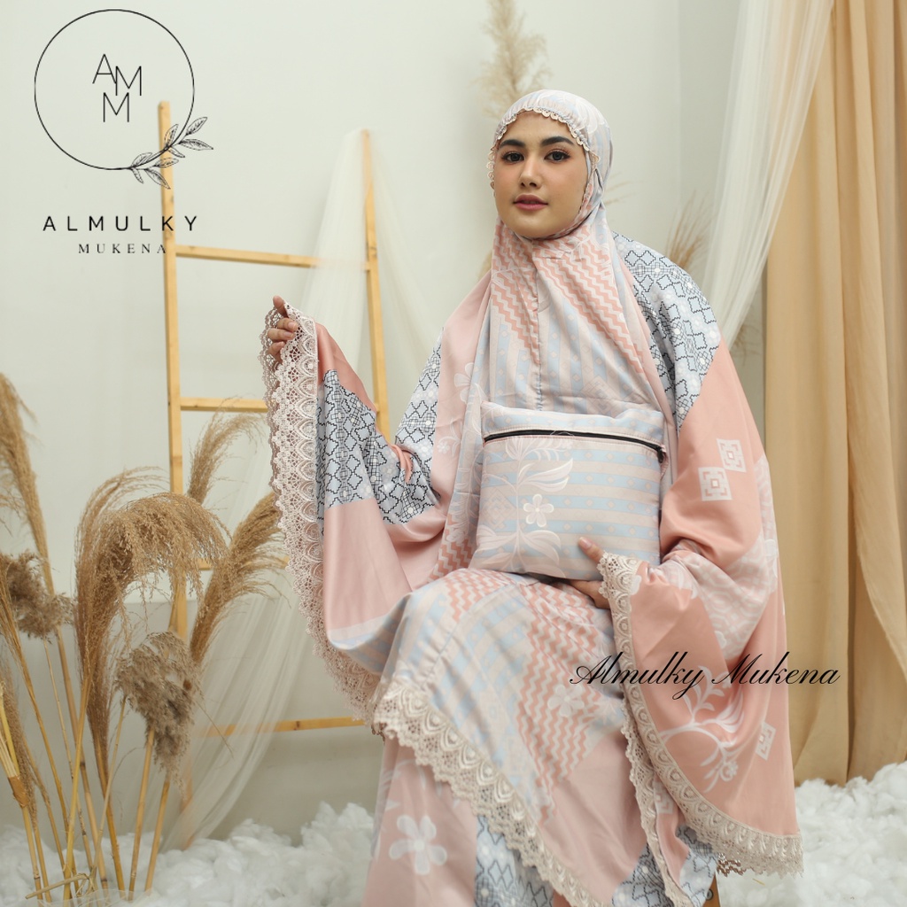 Mukena Dior Silk Daily Renda Gyper Terbaru Mewah / Mukena Renda Dior Silk Mewah / Mukena Silk Renda 