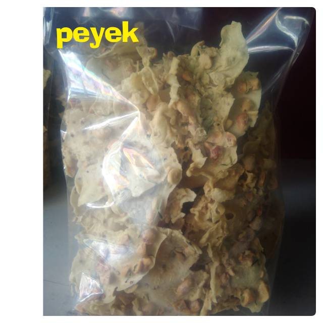

Cemilan peyek