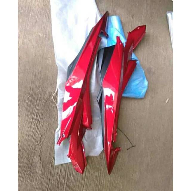 Cover body satria fu new facelift merah