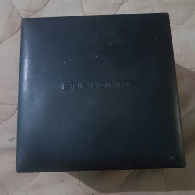 Box kotak jam burberry original ori preloved bekas second tangan