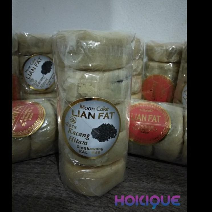 

NEW YEAR SALE!! LIAN FAT kue pia | isi 5 | Khas Kalimantan [Halal 100 %]