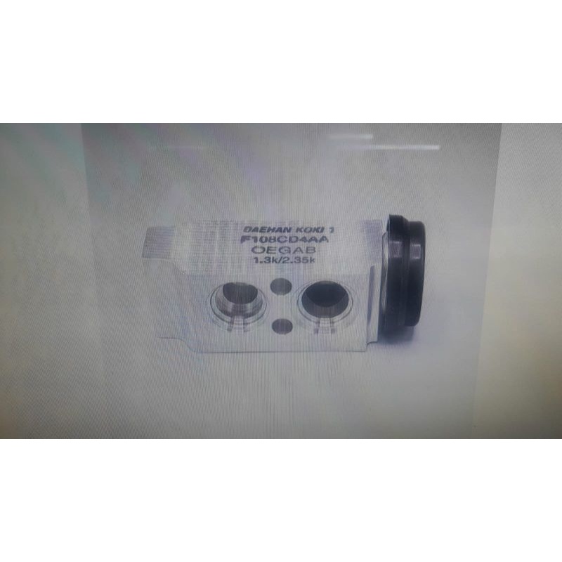 CONDENSOR HYUNDAI TUCSON 2011 MERK POKKA dan EXPANSI HYUNDAI TUCSON 2011 MERK DAEHAN KOKI 1 PACKAGE