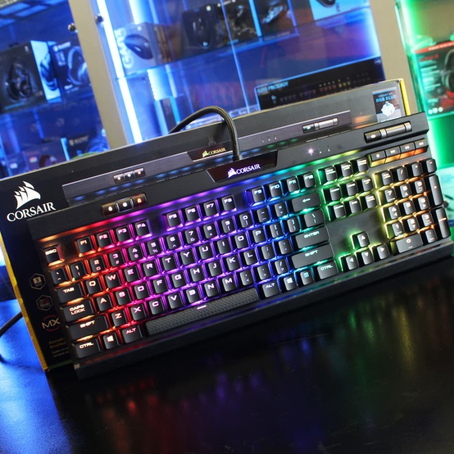 Corsair K70 RGB MK.2 Keyboard Mekanik Gaming Full Size dengan Cherry MX Switches dan RGB Backlighting