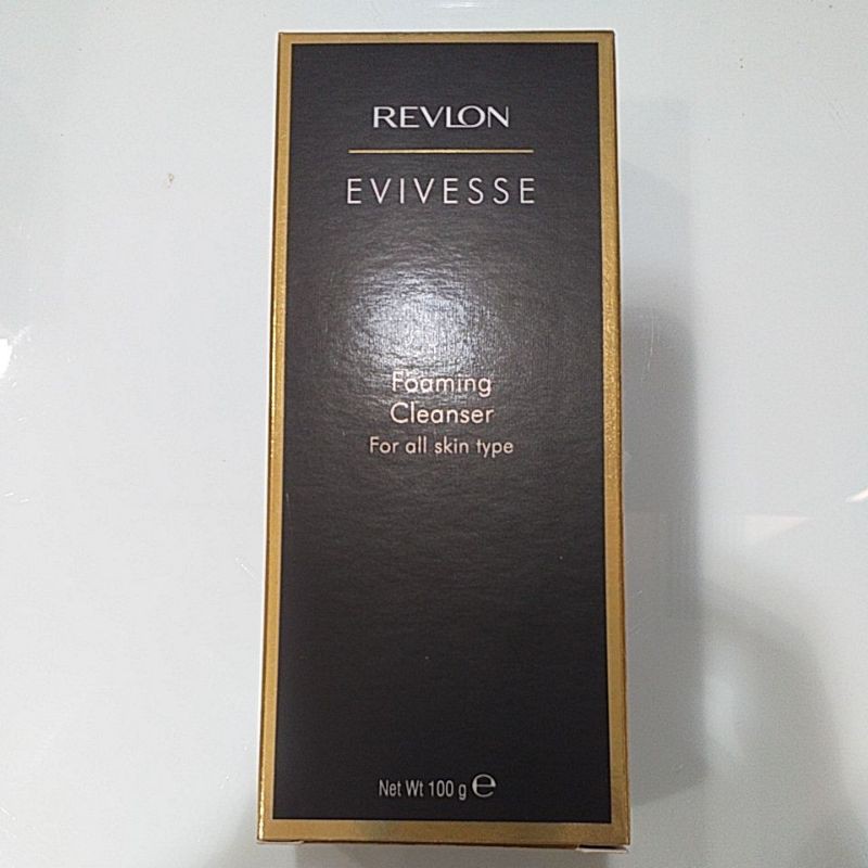 REVLON FOAMING CLEANSER