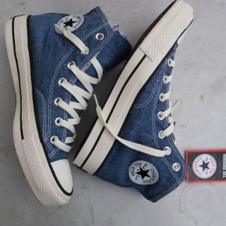 converse x levi's