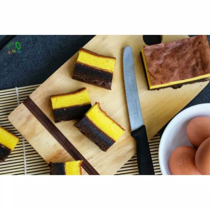 

Christmas - Kue Lapis Surabaya Kue Hampers Natal Seasonal Hampers