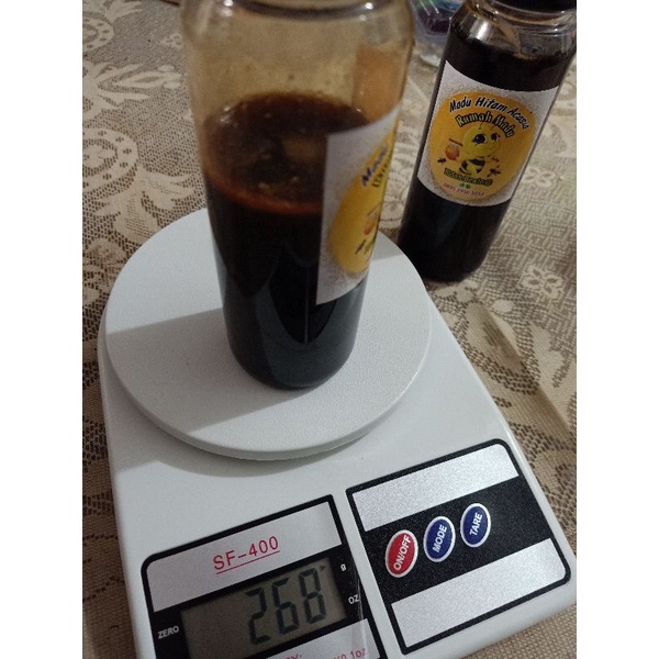 

Madu Hitam Acasia Carpa murni