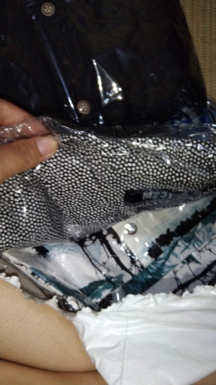 M231 Kemeja Pria Batik Panjang Hitam 1681