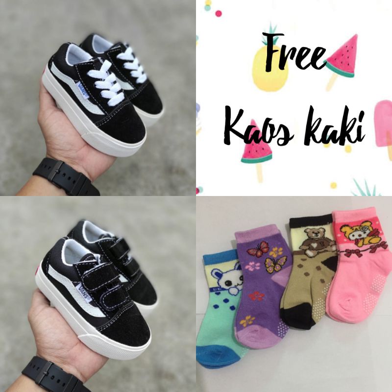 SEPATU ANAK VANS OLDSKOL HITAM GUM PEREKAT DAN TALI