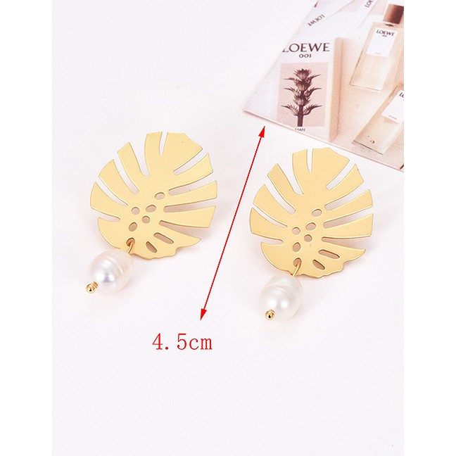 LRC Anting Tusuk Fashion Gold Alloy Leaf Pearl Stud Earrings F50954