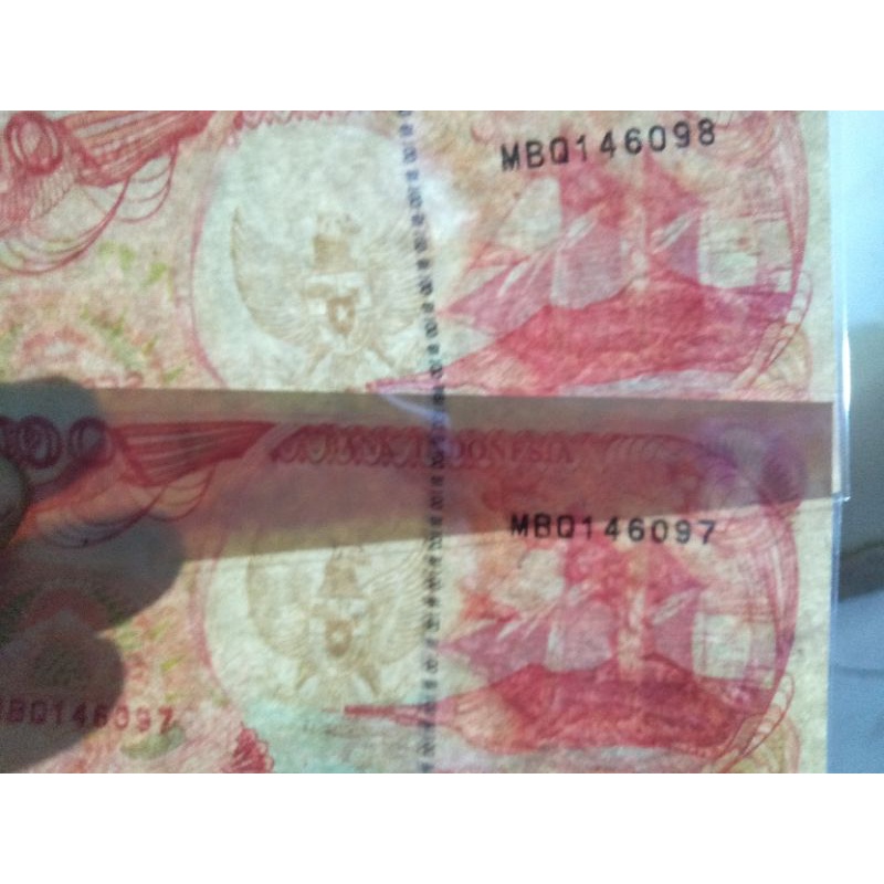 100 rupiah perahu layar tahun 1991 wm burung garuda 2lembar noser berurutan souvenir premium