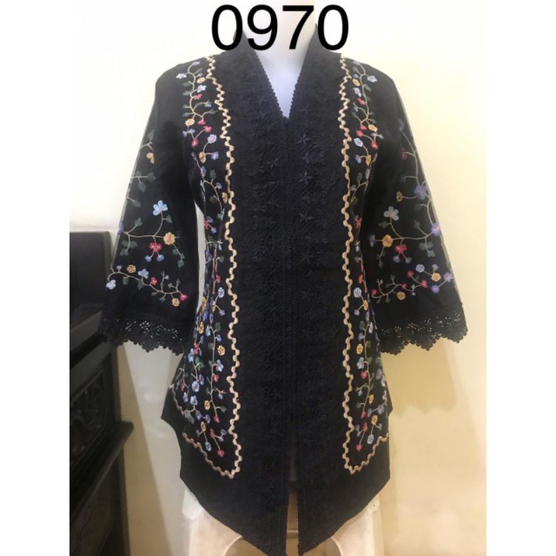 0969/0970 kebaya alexuez bordir organdi /kebaya encim premium