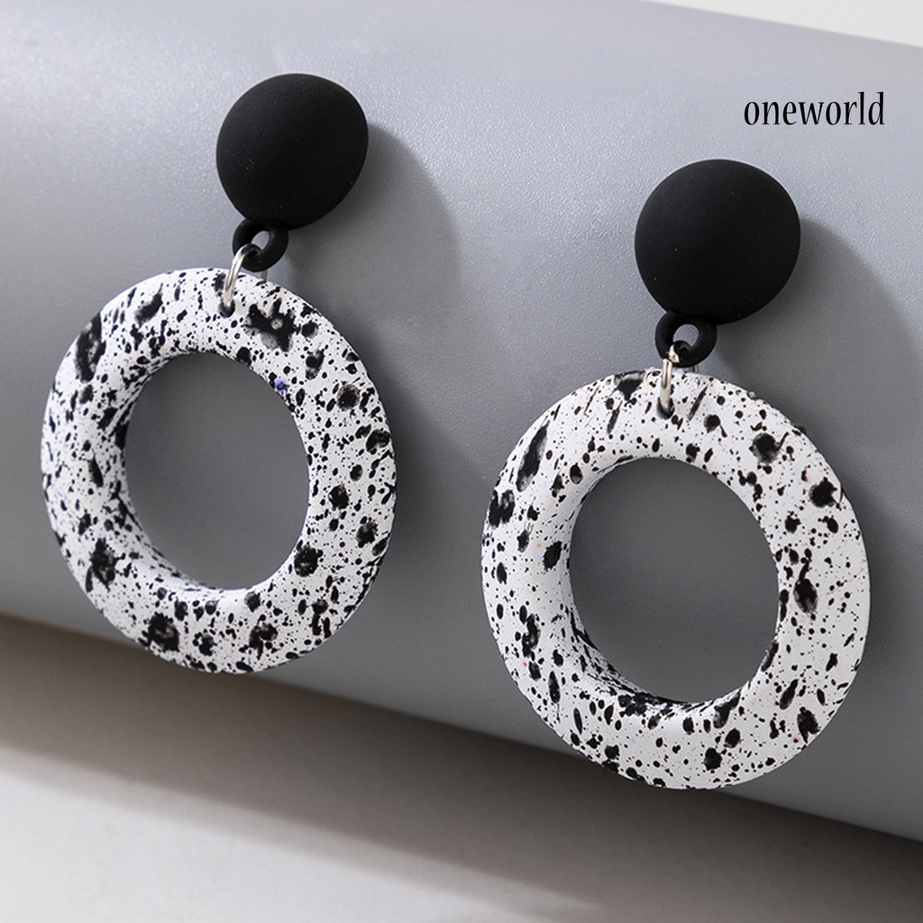 OW# Fashion Black White Round Hanging Drop Dangle Ear Stud Earring Jewelry Accessory