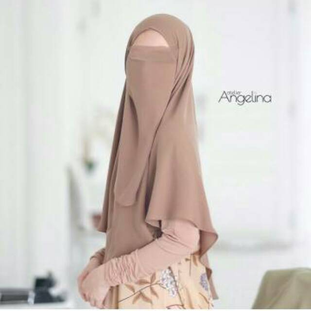 NAMIRA KHIMAR PISTACHIO M + CADAR ATELIER ANGELINA