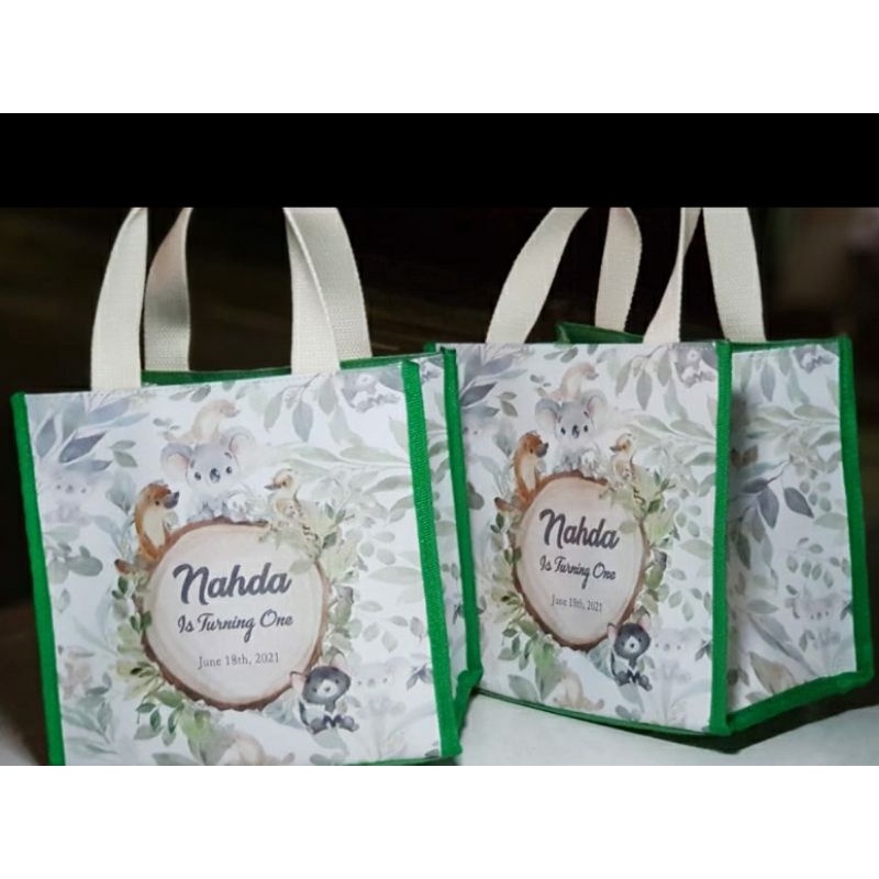 

souvenir totebag fullscreen Peppa Pig pesanan miss Arimbi (Sby)(20x13x20cm) No kemas