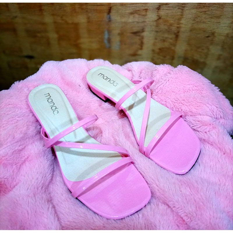 SANDAL WANITA TREN MASA KINI Hells 3 cm W 01