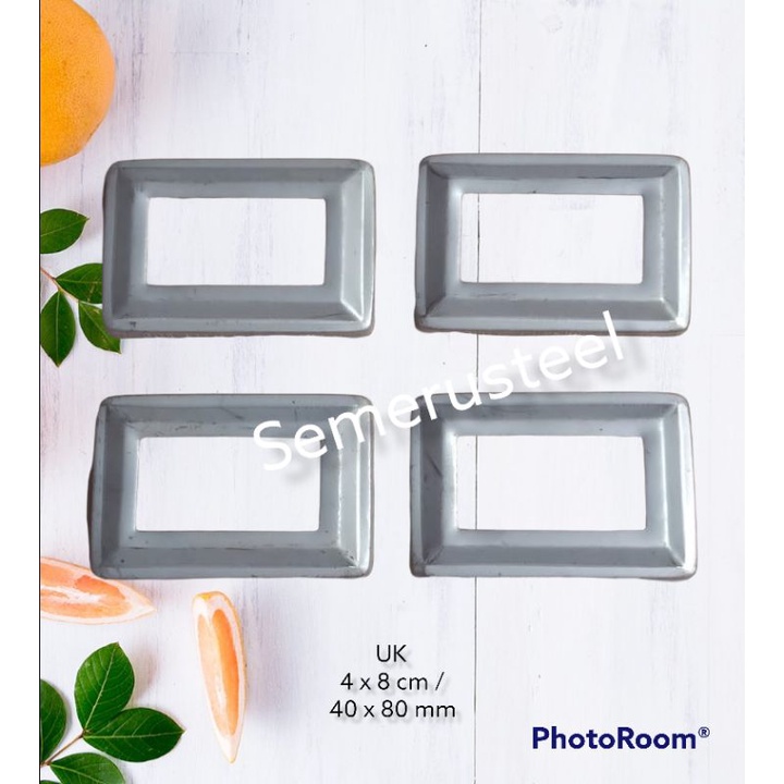 ORNAMEN BESI HOLLOW HOLO RING TAPAK MINIMALIS UK4 X 8 CM