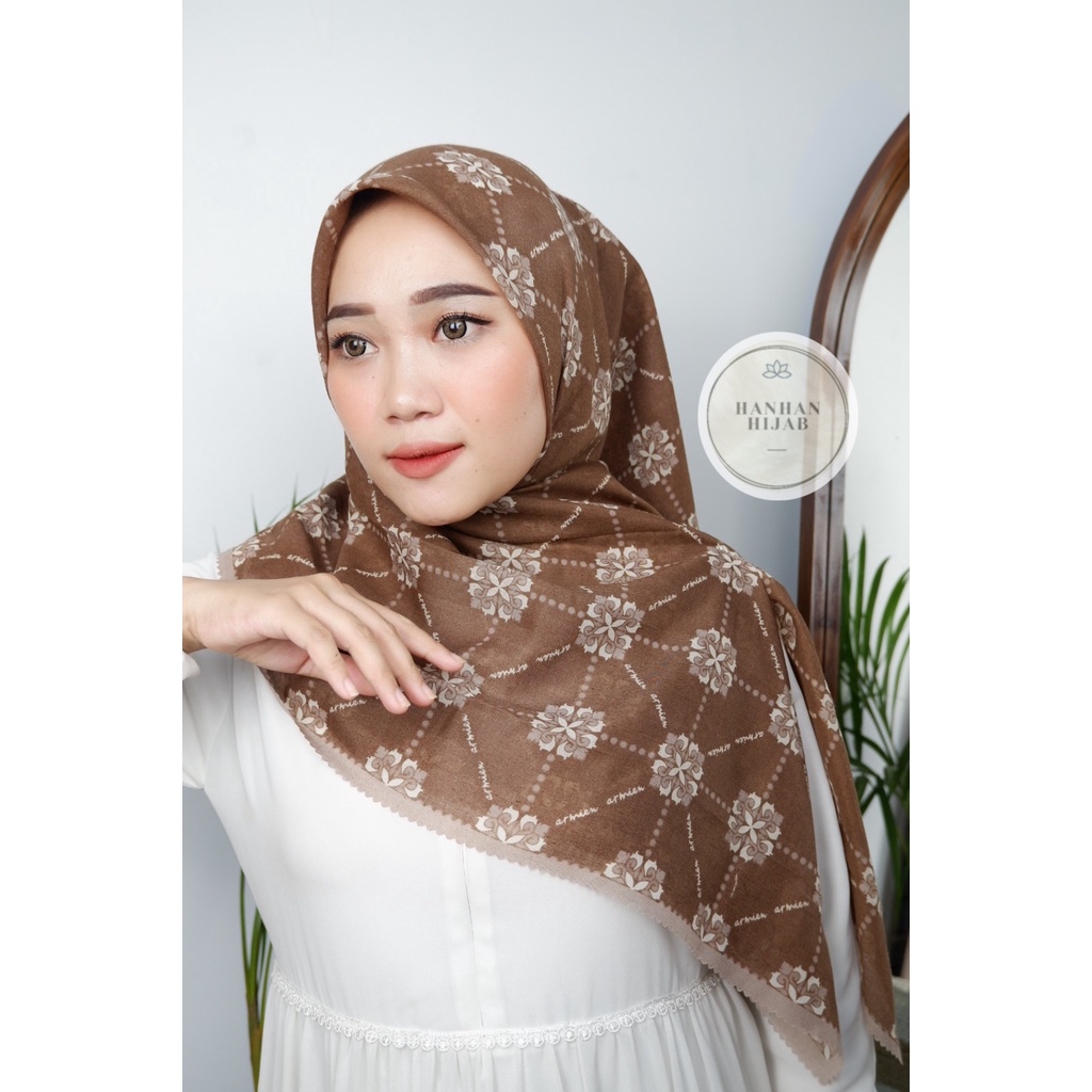 (100K Get 4) KAYLA SCARF SEGIEMPAT VOAL MOTIF PREMIUM LASERCUT
