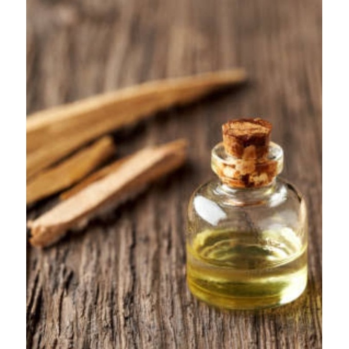 SANDALWOOD ESSENTIAL OIL/CENDANA PAPUA 100% MURNI