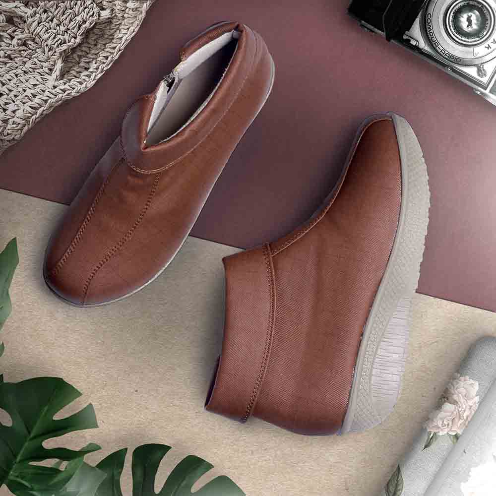 sepatu boots wanita murah, sepatu boots cewek, sepatu boots perempuan, sepatu wedges boots, sepatu boots wedges trendy, sepatu boots cewek keren lkr524