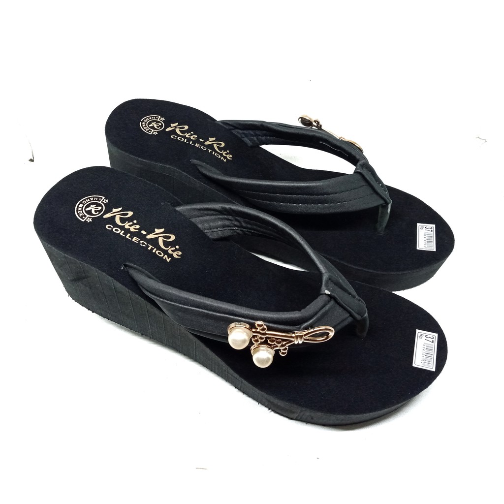sandal wedges spon wanita permata MK