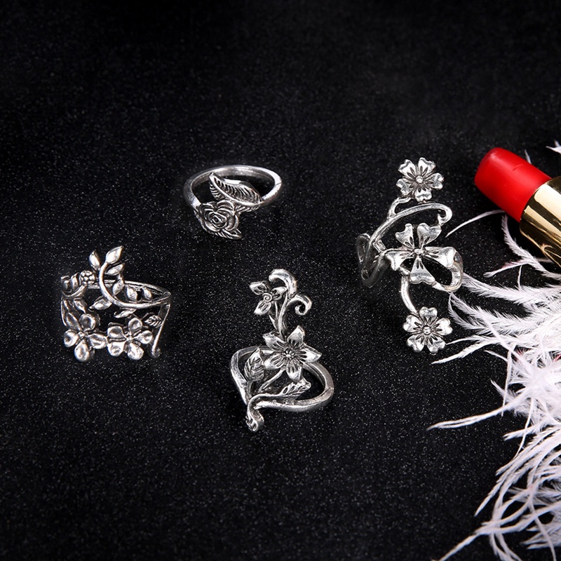 4pcs / Set Cincin Vintage Bohemia Warna Silver Untuk Wanita